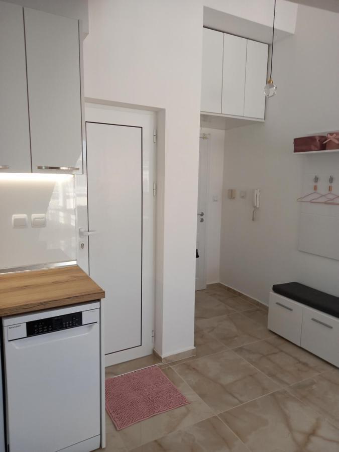 Διαμέρισμα Perla 2 *